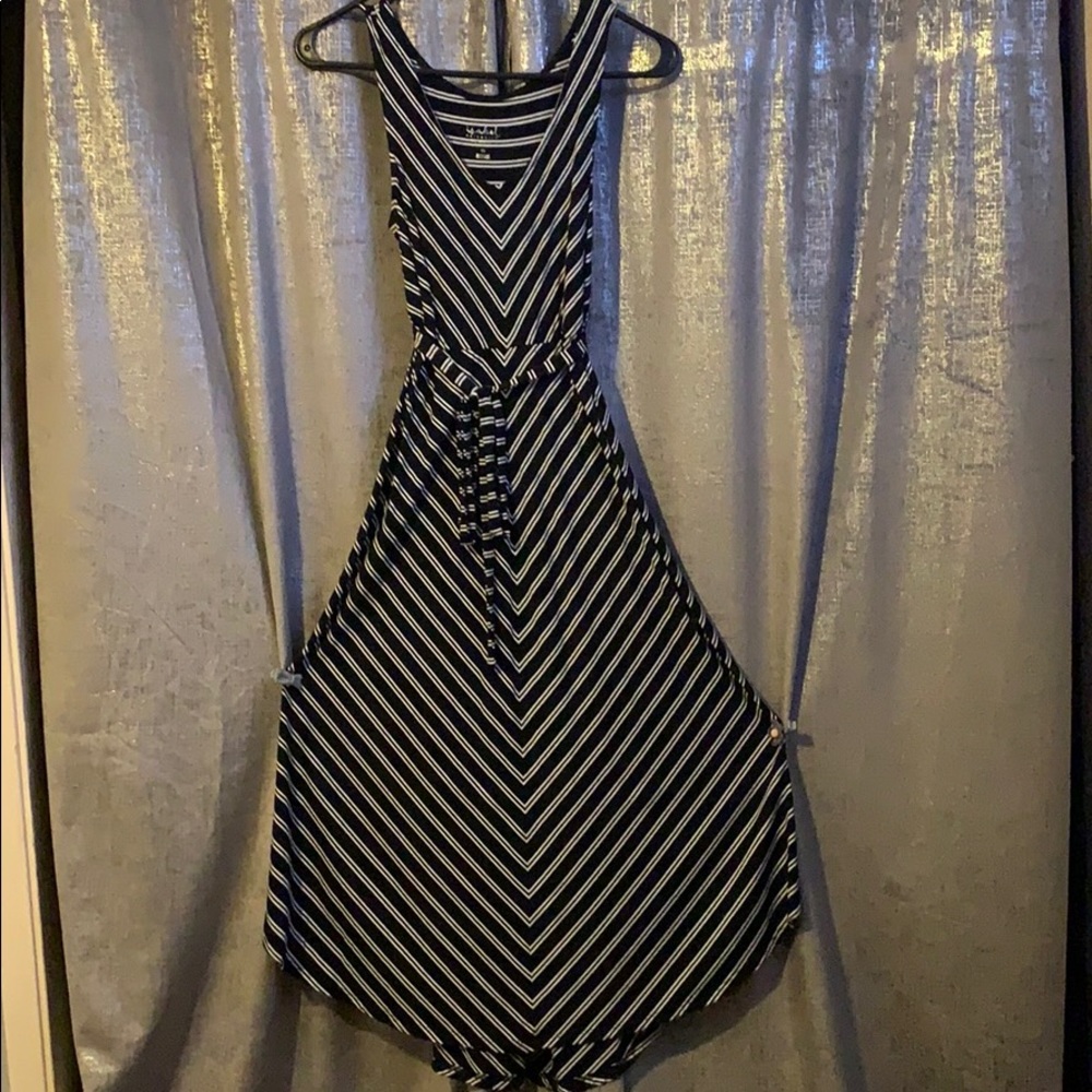Ingrid & Isabel Maternity Dress